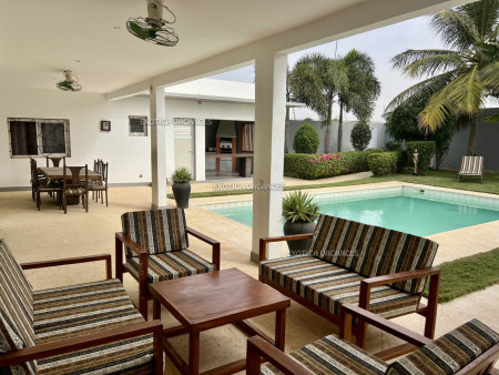 Voir photo 2 annonce V102NGP