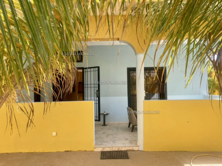 Voir photo 2 annonce V103NGP