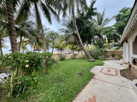 Voir photo 2 annonce V21627CR