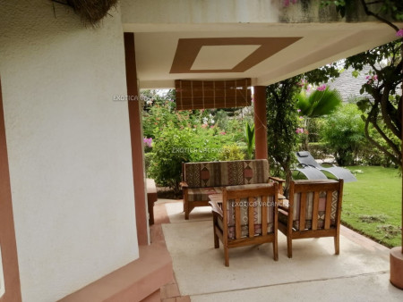 Voir photo 2 annonce V31651TR