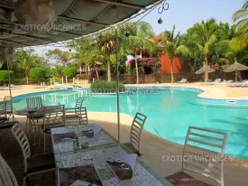 Villa à Saly à louer — piscine 1