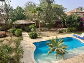 Villa à Saly en vente — piscine 2