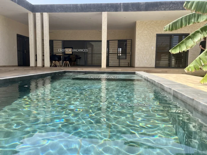 Villa à Somone en vente — réf. IMP-KQUFS6X8