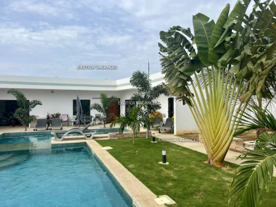 Villa en vente à Somone — réf. V036SO